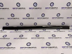 Молдинг лобового стекла левый BMW X5 G05 2021