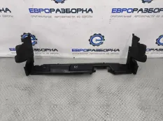 Воздуховод (дефлектор) радиатора нижний Land Rover