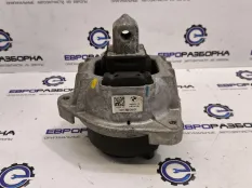 Подушка крепления двигателя правая BMW F06 рест.