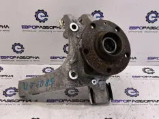 Кулак правый Audi S8 D3 рест. 2008 4E0505436C
