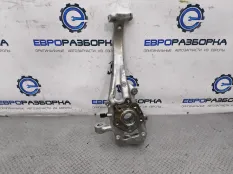 Кулак поворотный левый Audi Q7 4M 2-й рест. 4M