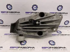 Кронштейн двигателя левый BMW 8 G14/G15 G15 2019