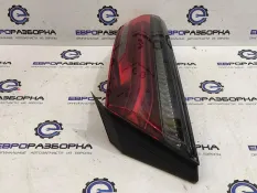 Фонарь крышки багажника правый BMW 8 G14/G15 G15