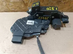 Замок двери передней правой Land Rover рест.