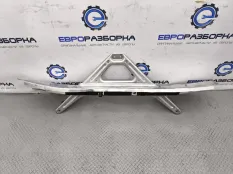 Распорка Audi Q7 4M 2-й рест. 4M 2025 4M0806391C