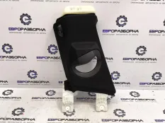 Обшивка центральной стойки левая верхняя BMW 8