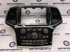 Блок управления печки/климат-контроля Jeep
