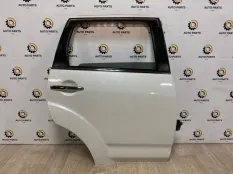Дверь Mitsubishi Outlander