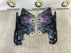 Петля капота Jaguar XF