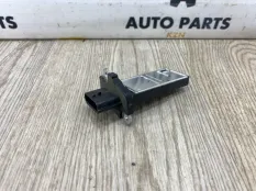 Датчик массового расхода воздуха Nissan Teana