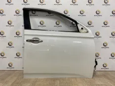 Дверь Mitsubishi Outlander