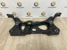 Подрамник Volkswagen Golf