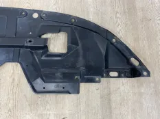 Накладка замка капота Mitsubishi Outlander