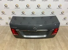 Крышка багажника Mercedes-Benz E-Class