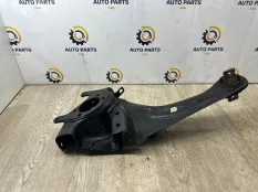 Рычаг продольный Mitsubishi Outlander