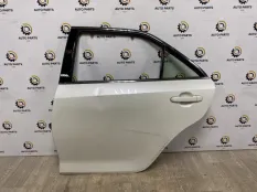 Дверь Toyota Camry