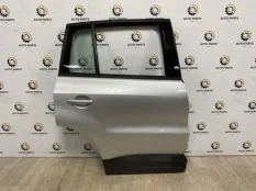 Дверь Volkswagen Tiguan
