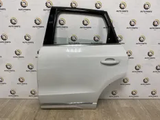 Дверь Audi Q5