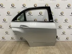 Дверь Mercedes-Benz E-Class