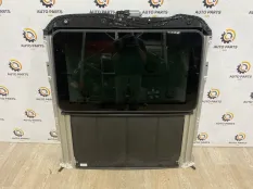 Люк Mercedes-Benz E-Class