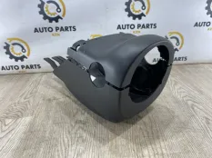 Кожух рулевой колонки Audi Q3