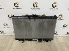 Радиатор охлаждения двигателя Lexus RX270
