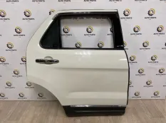 Дверь Ford Explorer