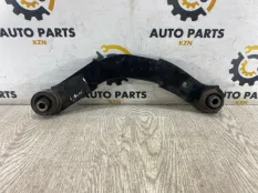 рычаг поперечный Mitsubishi Outlander