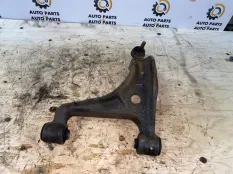 Рычаг подвески нижний Suzuki Grand Vitara