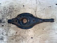 рычаг поперечный Mazda 6