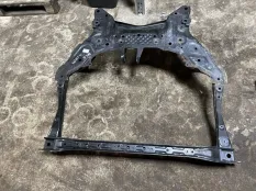 Подрамник Mazda 6