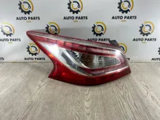 Фонарь задний Nissan Teana
