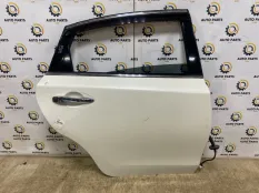 Дверь Nissan Teana