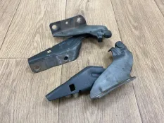 Петля капота Mitsubishi Outlander