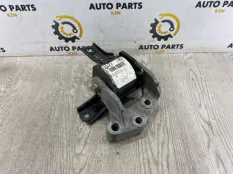 Подушка двигателя Mitsubishi Outlander