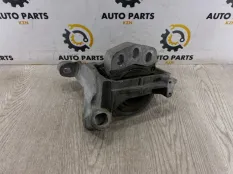 Подушка двигателя Mazda 6