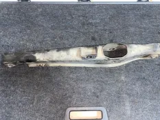 рычаг поперечный Mitsubishi Outlander