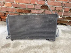 Радиатор кондиционера Honda CR-V