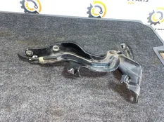 Петля капота Nissan Teana