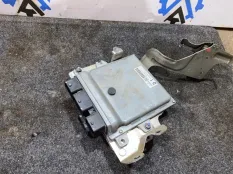 Блок управления двигателем Nissan Teana