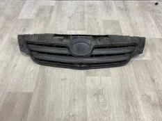 Решетка радиатора Toyota Corolla
