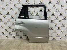 Дверь Suzuki Grand Vitara