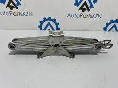 Домкрат Honda Civic