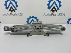 Домкрат Honda Civic