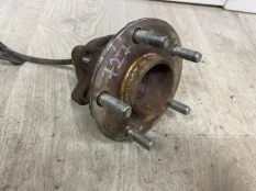 Ступица Mitsubishi Outlander