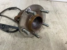 Ступица Mitsubishi Outlander