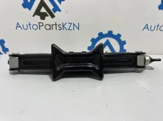 Домкрат Mitsubishi Lancer