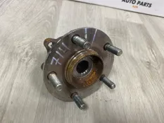 Ступица Mitsubishi Outlander