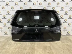 Крышка багажника Mitsubishi Outlander