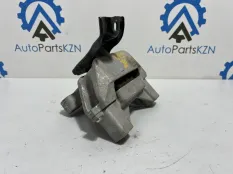 Подушка двигателя Mitsubishi Outlander